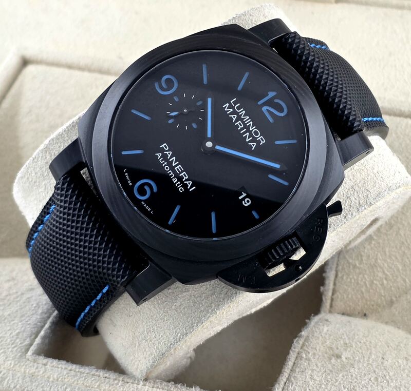 Panerai Luminor Marina Carbotech PAM01661