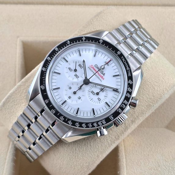 Omega Speedmaster Moonwatch Professional 42