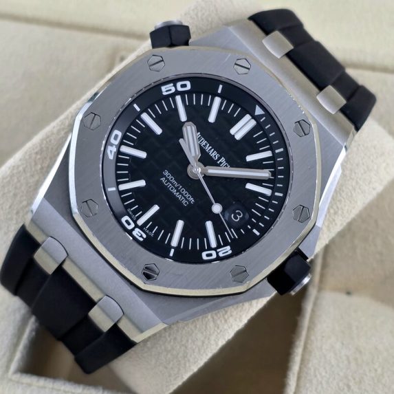 Audemars Piguet Royal Oak Offshore Diver 2020