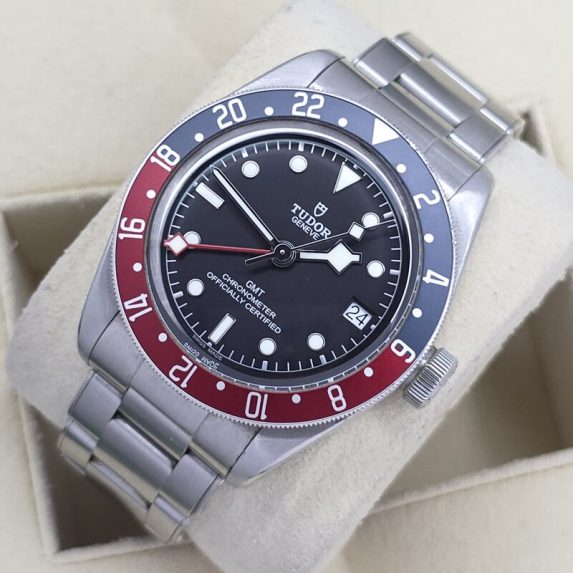 Tudor Black Bay GMT 79830RB
