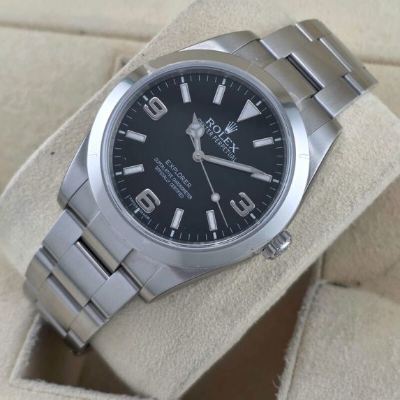 Rolex Explorer 39 214270 NOS
