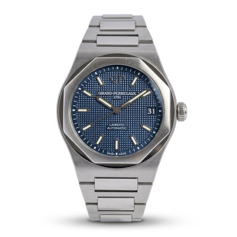 Girard Perregaux Laureato Blue Dial 81010-11-431-11A