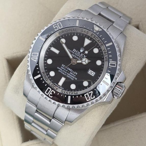 Rolex Sea-Dweller Deepsea 116660