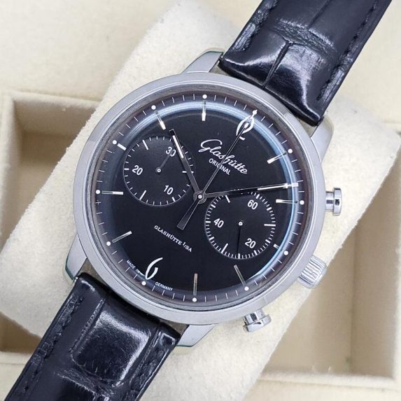 Glashütte Original Sixties Chronograph 1-39-34-02-22-04