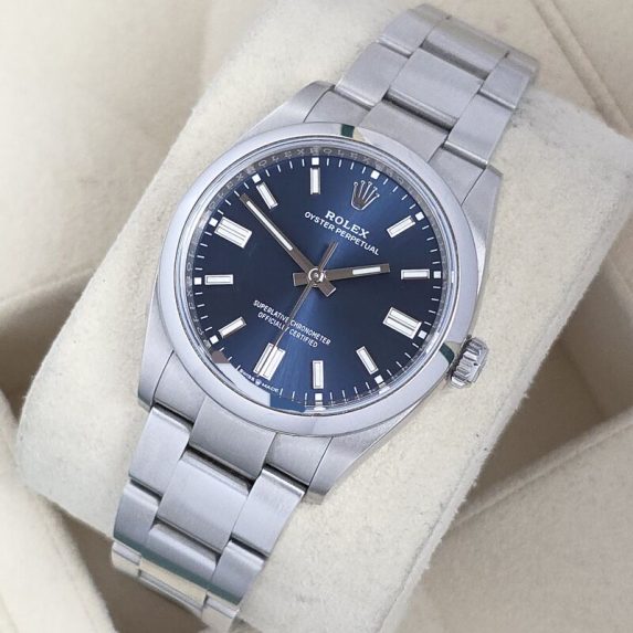 Rolex Oyster Perpetual 36 Blue 126000 2023