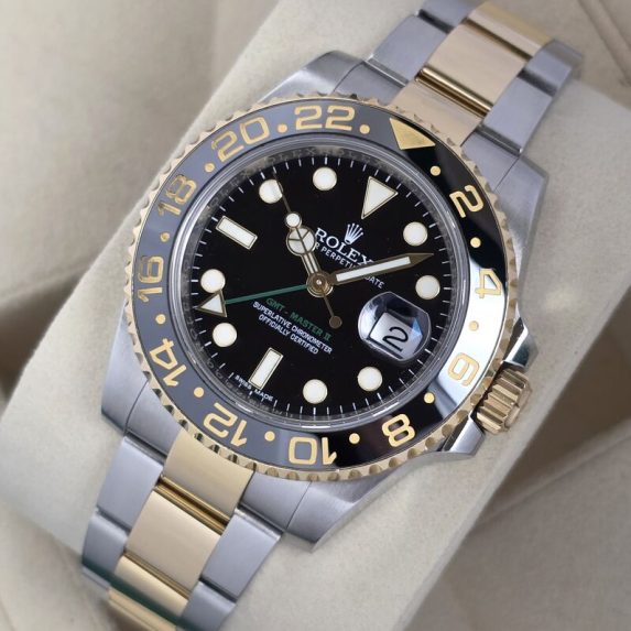 Rolex GMT-Master II 116713LN