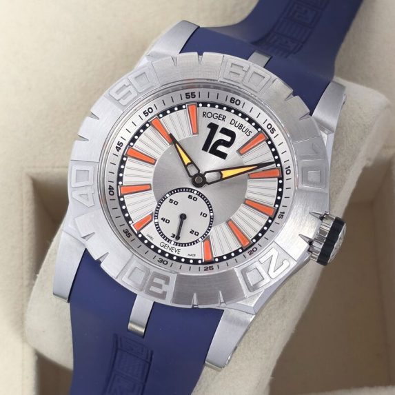 Roger Dubuis Easy Diver SED46 Limited to 888