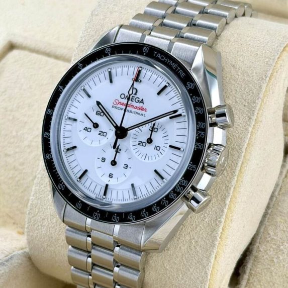 Omega Speedmaster Moonwatch Professional 2026