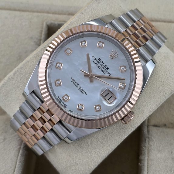 Rolex Datejust 41 126331 MOP Diamond Dial