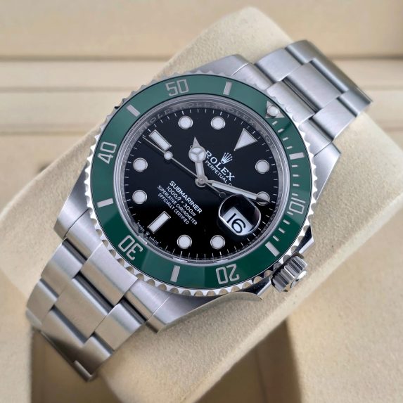 Rolex Submariner 126610LV 'Starbucks' Mk1