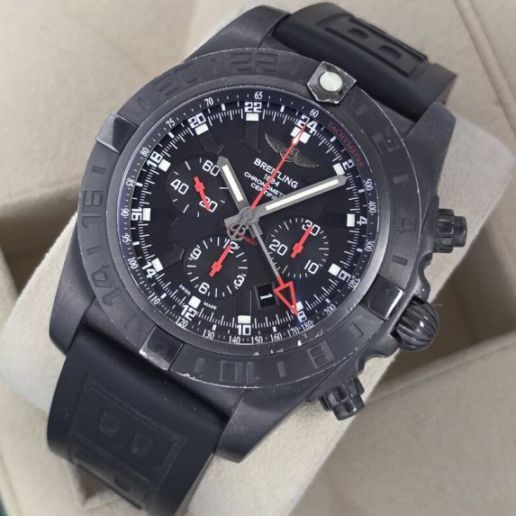 Breitling Chronomat GMT Limited Edition MB0413