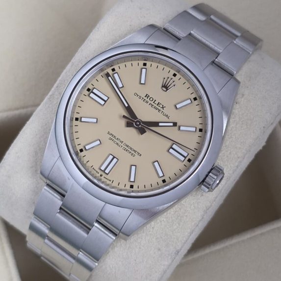 Rolex Oyster 41 Beige Dial 134300 2026