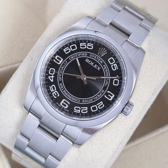 Rolex Oyster Perpetual 36 Black Concentric Dial 116000