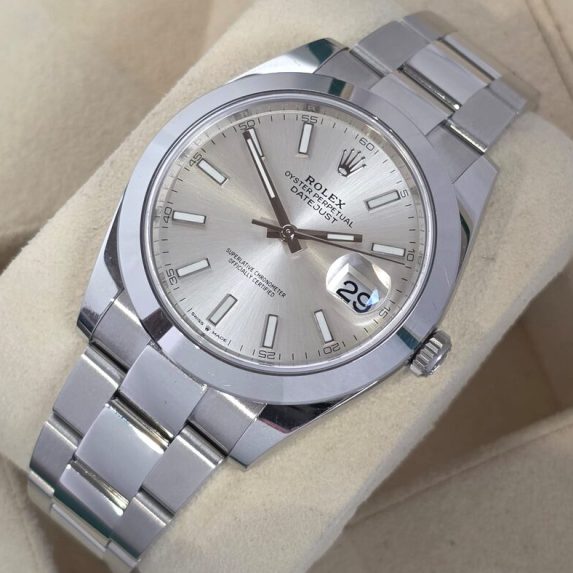 Rolex Datejust 41 126300 Silver Dial