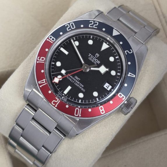 Tudor Black Bay GMT 79830RB