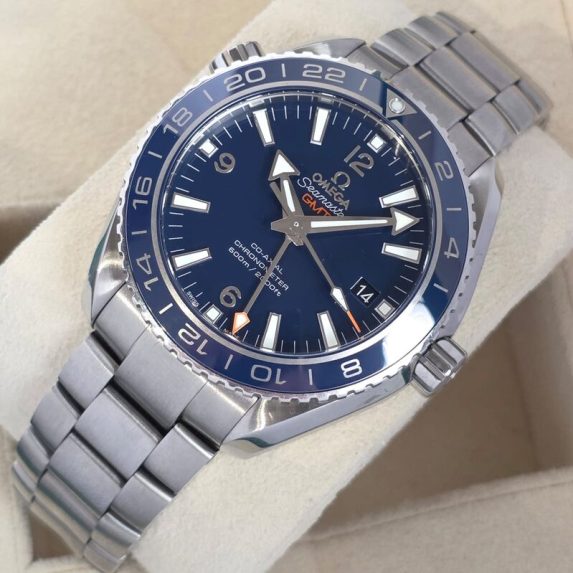 Omega Seamaster Planet Ocean Titanium GMT 232.90.44.22.03.001